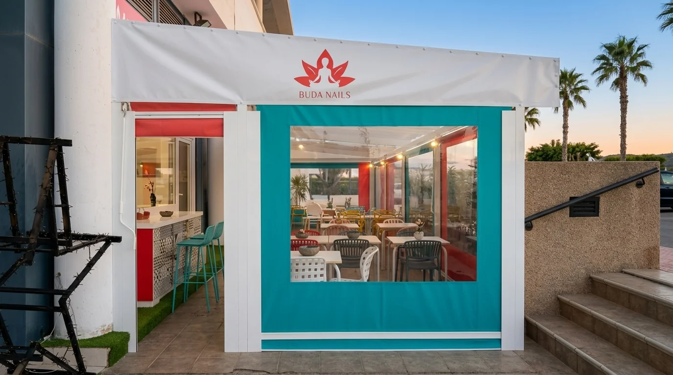 Cerramiento de terraza instalado en un restaurante