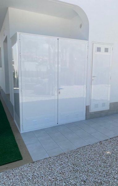 Second storage piece - Aluminium solutions that improve order and make better use of awkward spaces. in Alicante | Toldos Corona